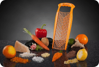 Rallador Reibe PowerLine - Accesorio reversible que permite rallar verduras de un lado y del otro hace papilla de frutas o verduras,  ralla queso, chocolate, cítricos, etc. Disponible en color Blanco y Naranja